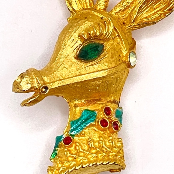 MYLU Signed Vintage Textured Gold Tone Reindeer Holiday Christmas Pin Brooch - Picture 7 of 7